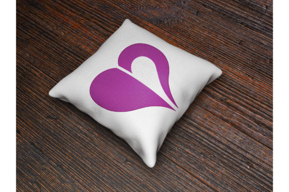 Half Heart Design: Seasonal Embroidery Review
